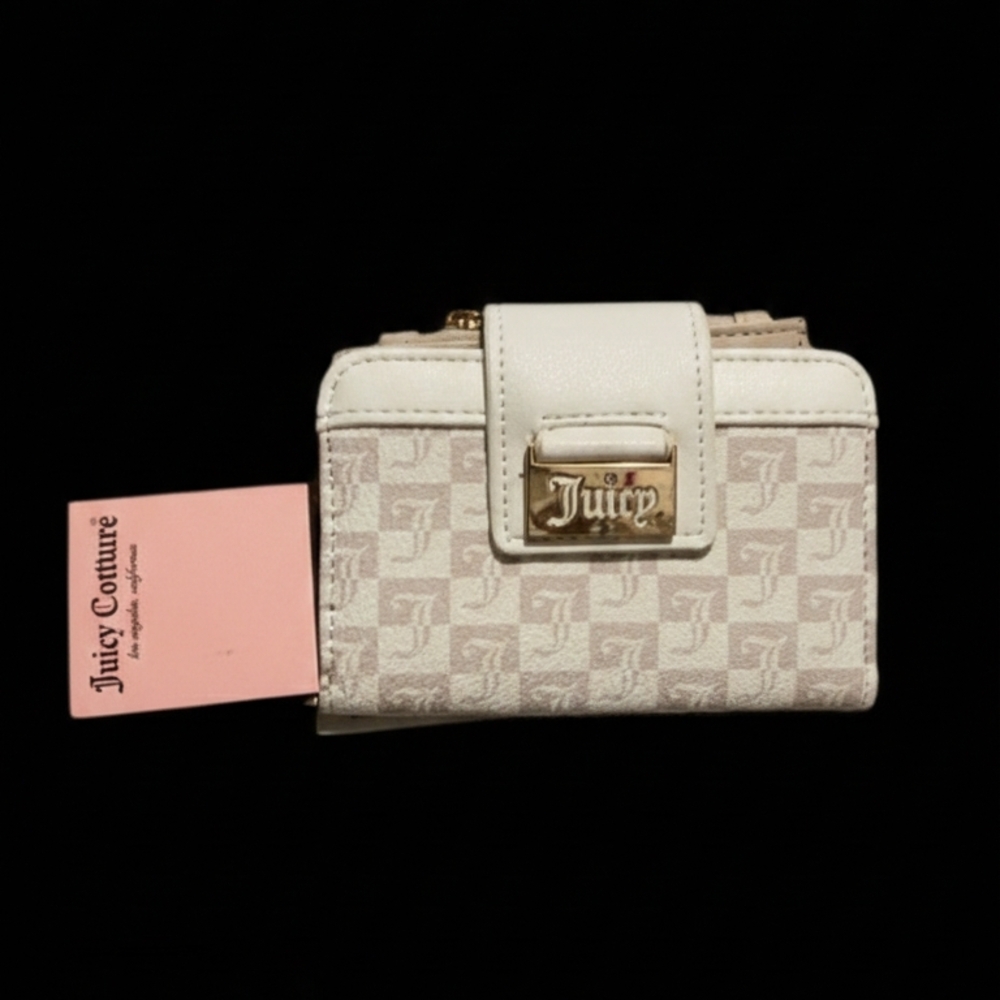 Juicy Couture Beige and White Wallet